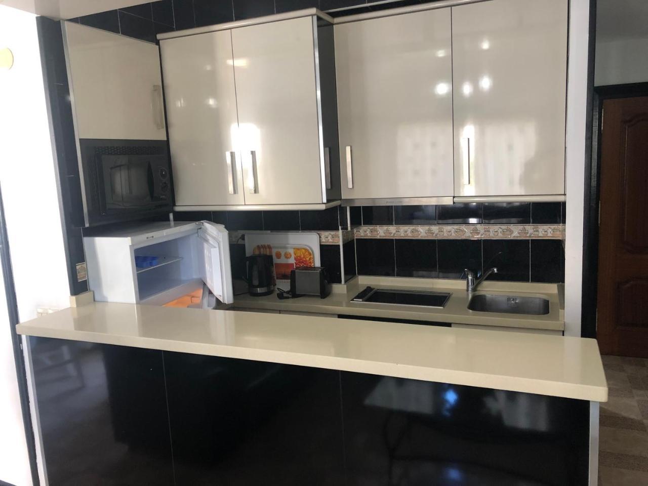 Apartemen Mediterraneo *