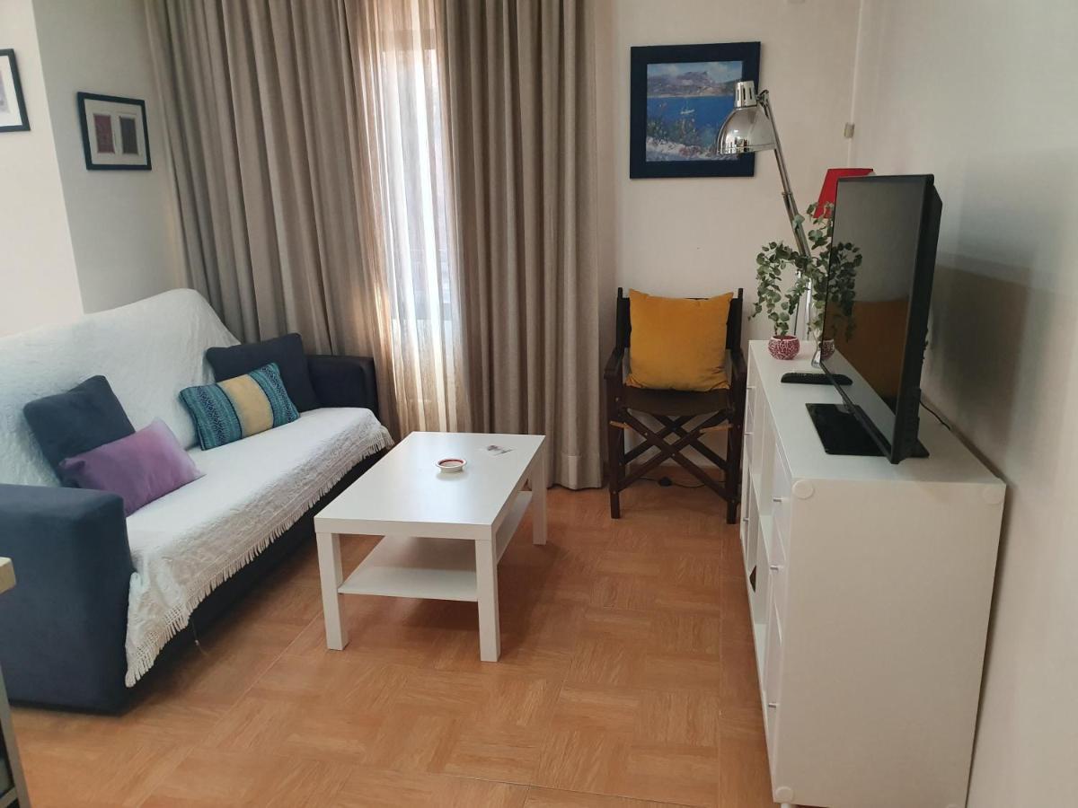 Apartemen Mediterraneo